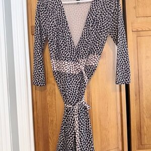 Ann Taylor Black and Blush Leaf-Print Wrap Dress